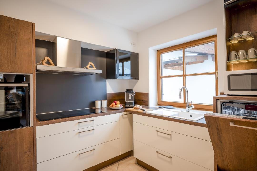 Ferienhaus Die 12 Mit 4 Schlafzimmern In Garmisch Exterior photo